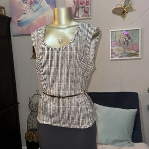 ATHLETA Sleeveless Top size medium